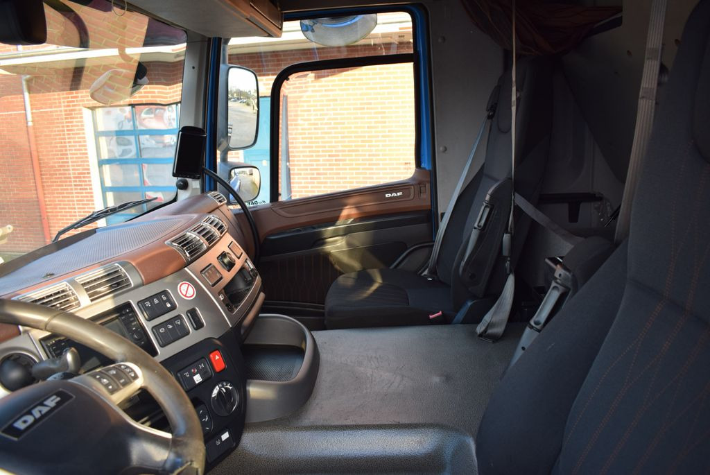 Нови Самосвал камион DAF  CF 450 6x2 Fahrgestell Klima Navi Lift Retarder: снимка 20