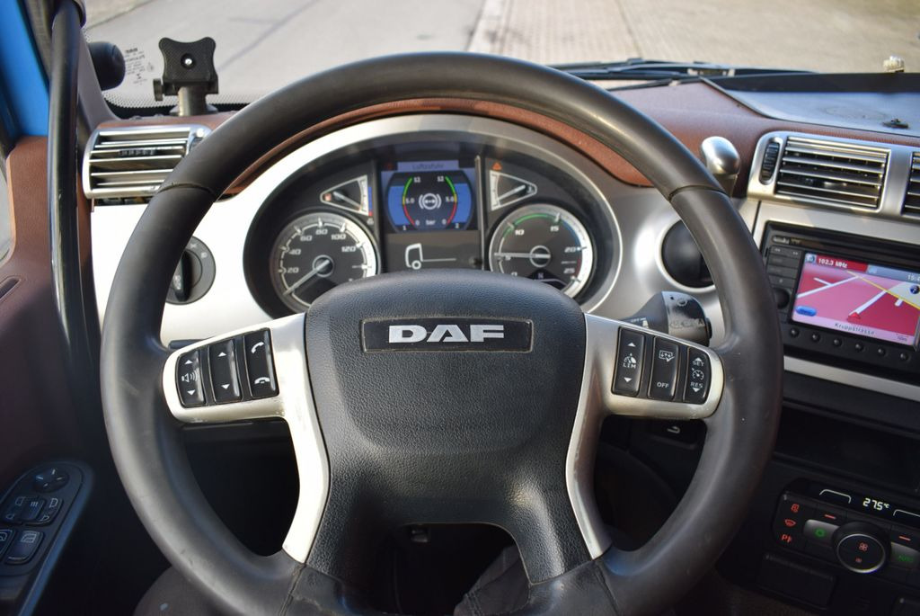 Нови Самосвал камион DAF  CF 450 6x2 Fahrgestell Klima Navi Lift Retarder: снимка 27
