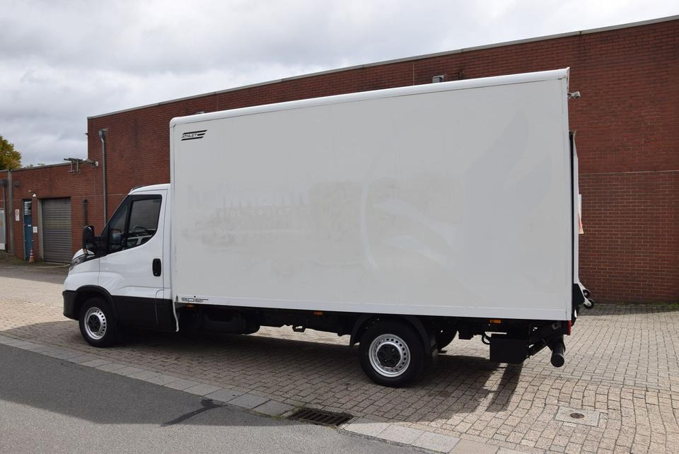 Iveco Daily 35 S14 Automatik LBW Klima Tempomat - Лекотоварен автомобил фургон: снимка 4 Iveco Daily 35 S14 Automatik LBW Klima Tempomat - Лекотоварен автомобил фургон: снимка 4