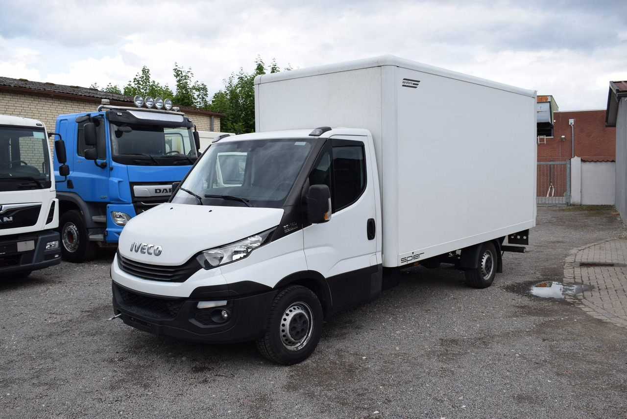 Iveco Daily 35 S14 Koffer LBW Automatik Motorschaden - Лекотоварен автомобил фургон: снимка 1 Iveco Daily 35 S14 Koffer LBW Automatik Motorschaden - Лекотоварен автомобил фургон: снимка 1