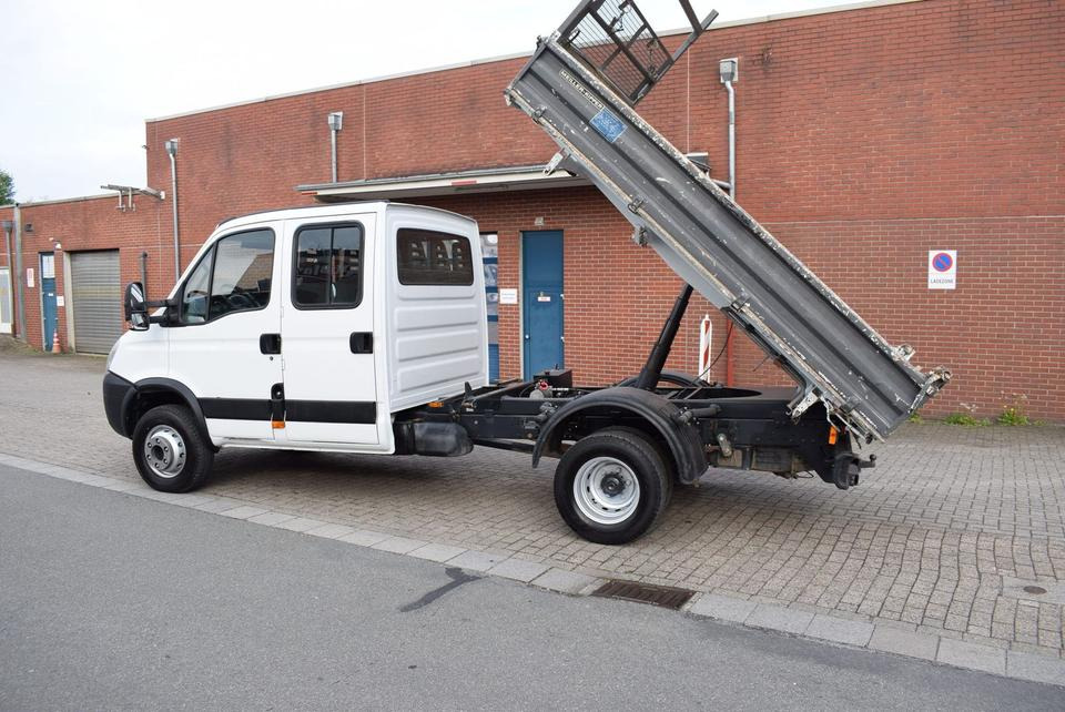 Iveco Daily 70 C17 Meiller Kipper Nutzlast 3100KG - Бус самосвал, Бус с двойна кабина: снимка 4 Iveco Daily 70 C17 Meiller Kipper Nutzlast 3100KG - Бус самосвал, Бус с двойна кабина: снимка 4