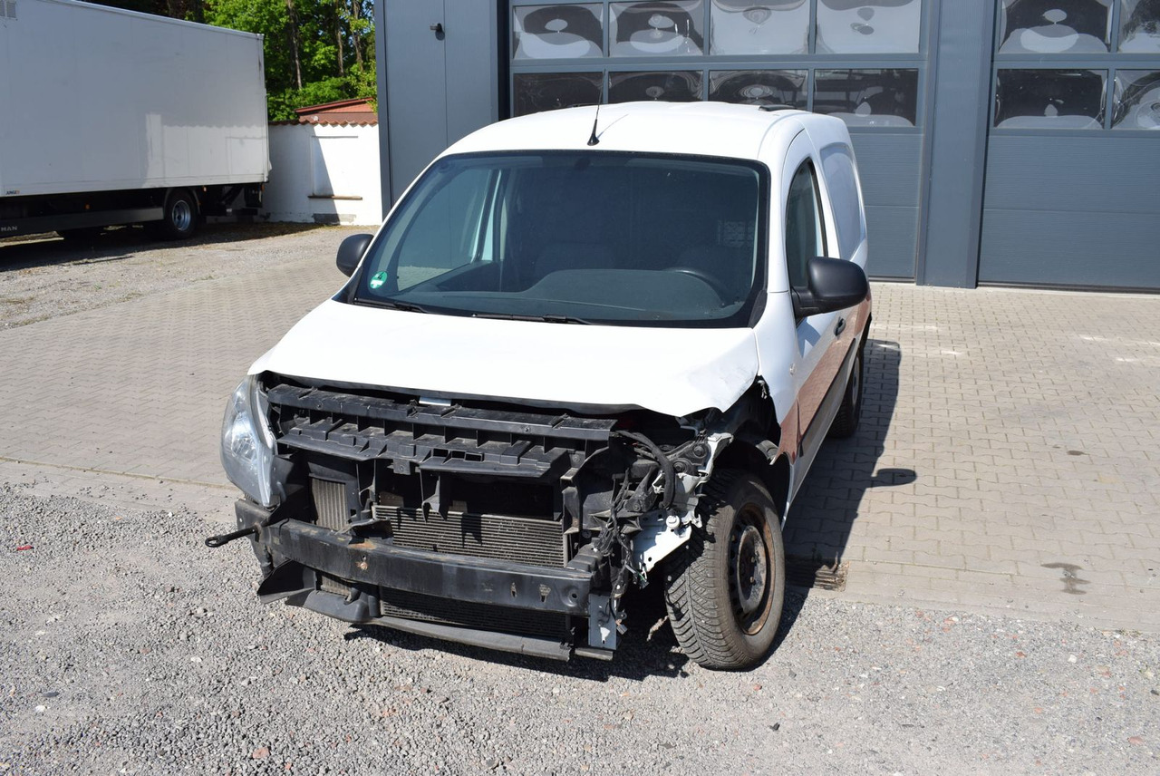 Mercedes-Benz Citan 109 CDI lang Klima AHK Regale UNFALL - Малък ван: снимка 3 Mercedes-Benz Citan 109 CDI lang Klima AHK Regale UNFALL - Малък ван: снимка 3