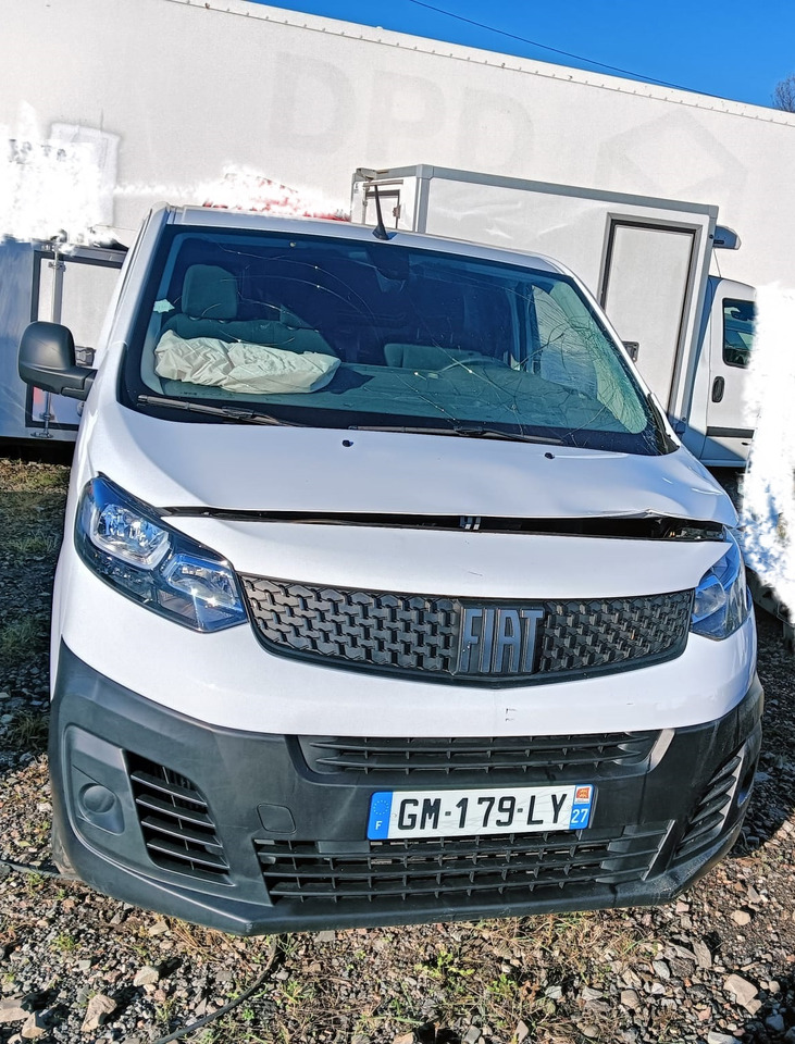 FIAT SCUDO FURGON BLASZAK NR 795 USZKODZONY!!!2023R - Малък ван: снимка 2 FIAT SCUDO FURGON BLASZAK NR 795 USZKODZONY!!!2023R - Малък ван: снимка 2
