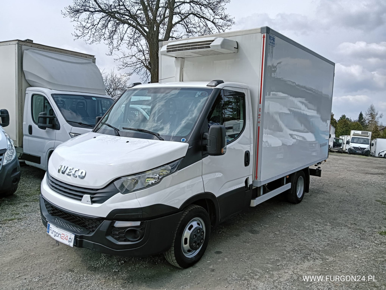 IVECO DAILY 35C14 RAMA DO ZABUDOWY NR 841 - Хладилен бус: снимка 1 IVECO DAILY 35C14 RAMA DO ZABUDOWY NR 841 - Хладилен бус: снимка 1