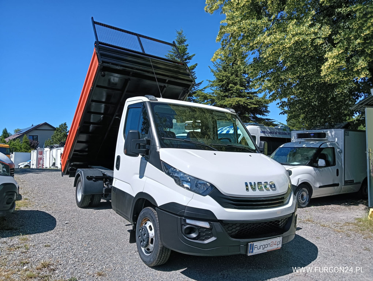 IVECO DAILY 35C14 WYWROTKA KIPER Z NAJAZDAMI NR 841 - Бус самосвал: снимка 3 IVECO DAILY 35C14 WYWROTKA KIPER Z NAJAZDAMI NR 841 - Бус самосвал: снимка 3
