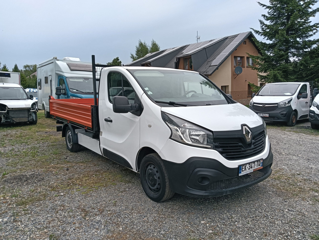 RENAULT TRAFIC WYWROTKA KIPER Z NAJAZDAMI NR 840 - Бус самосвал: снимка 2 RENAULT TRAFIC WYWROTKA KIPER Z NAJAZDAMI NR 840 - Бус самосвал: снимка 2