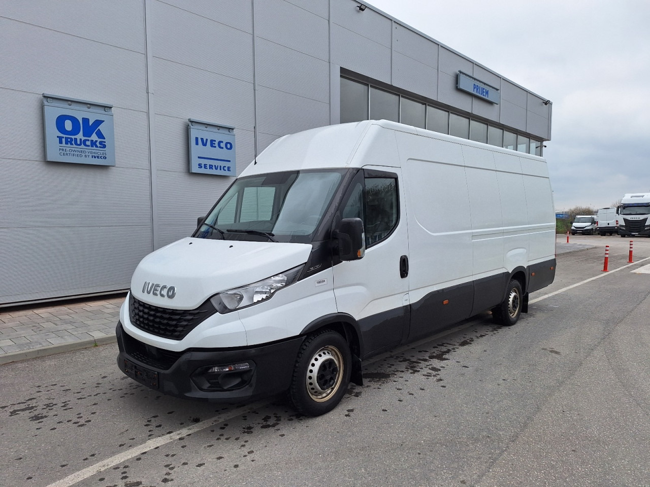 IVECO Daily ne postoji - Товарен бус: снимка 1 IVECO Daily ne postoji - Товарен бус: снимка 1