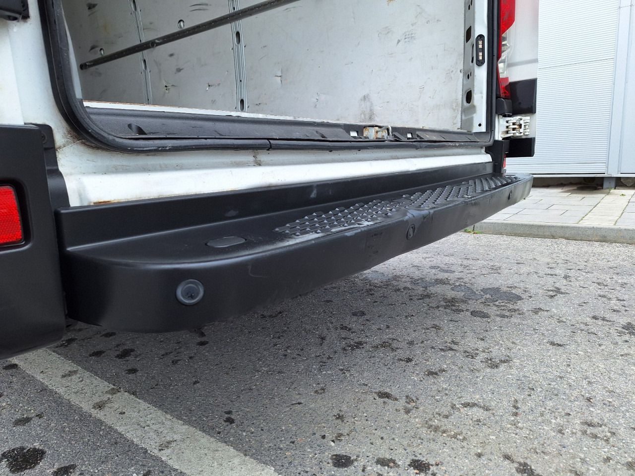 IVECO Daily ne postoji - Товарен бус: снимка 2 IVECO Daily ne postoji - Товарен бус: снимка 2