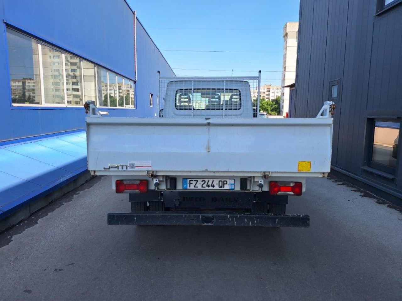 IVECO Daily 35C14 tipper - Бус самосвал: снимка 5 IVECO Daily 35C14 tipper - Бус самосвал: снимка 5