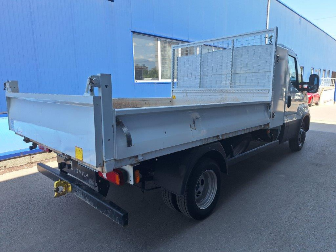 IVECO Daily 35C16 tipper - Бус самосвал: снимка 3 IVECO Daily 35C16 tipper - Бус самосвал: снимка 3