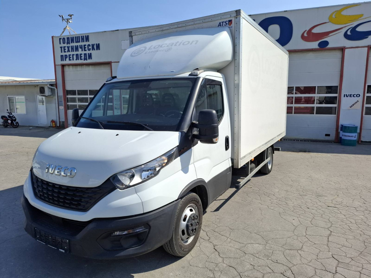 IVECO Daily 35C16H3.0 box/lift - Лекотоварен автомобил фургон: снимка 5 IVECO Daily 35C16H3.0 box/lift - Лекотоварен автомобил фургон: снимка 5