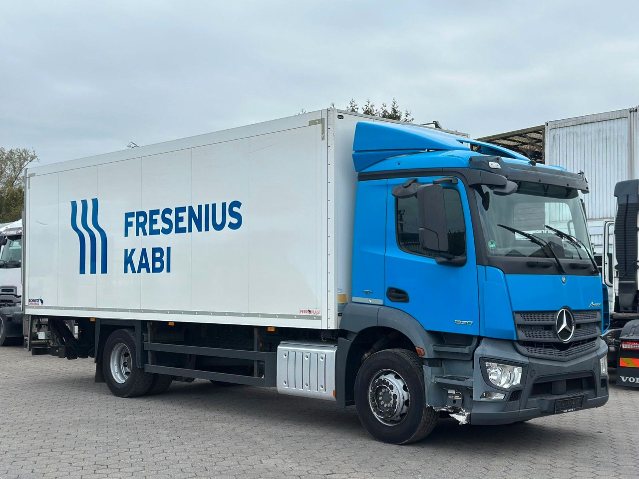Mercedes-Benz Antos 1830+Isolierkoffer - Камион фургон: снимка 3 Mercedes-Benz Antos 1830+Isolierkoffer - Камион фургон: снимка 3