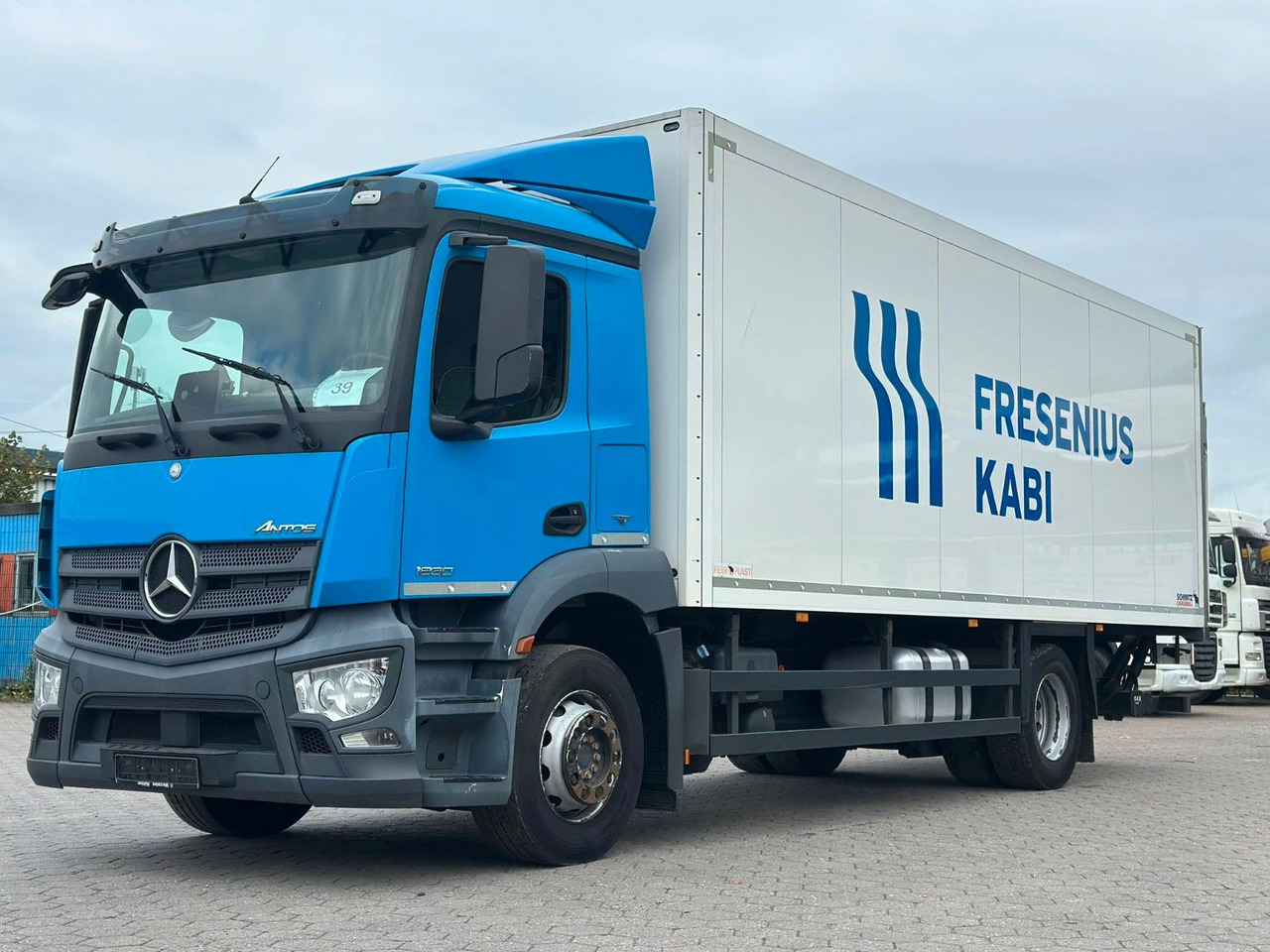 Mercedes-Benz Antos 1830+Isolierkoffer - Камион фургон: снимка 1 Mercedes-Benz Antos 1830+Isolierkoffer - Камион фургон: снимка 1