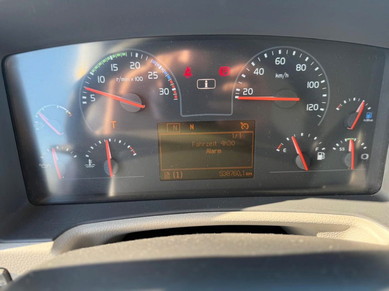 Лизинг на  Volvo FL 42 R 240 +Thermoking T-880R+Kamera Volvo FL 42 R 240 +Thermoking T-880R+Kamera: снимка 9