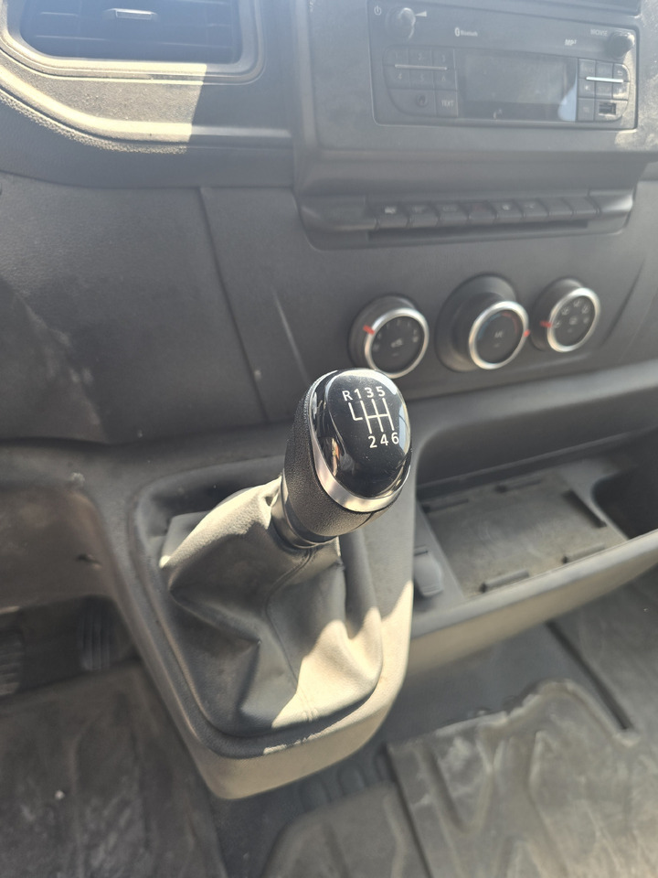 Renault Master RT 2.3 DCI TURBO 150CV - Хладилен бус: снимка 4 Renault Master RT 2.3 DCI TURBO 150CV - Хладилен бус: снимка 4