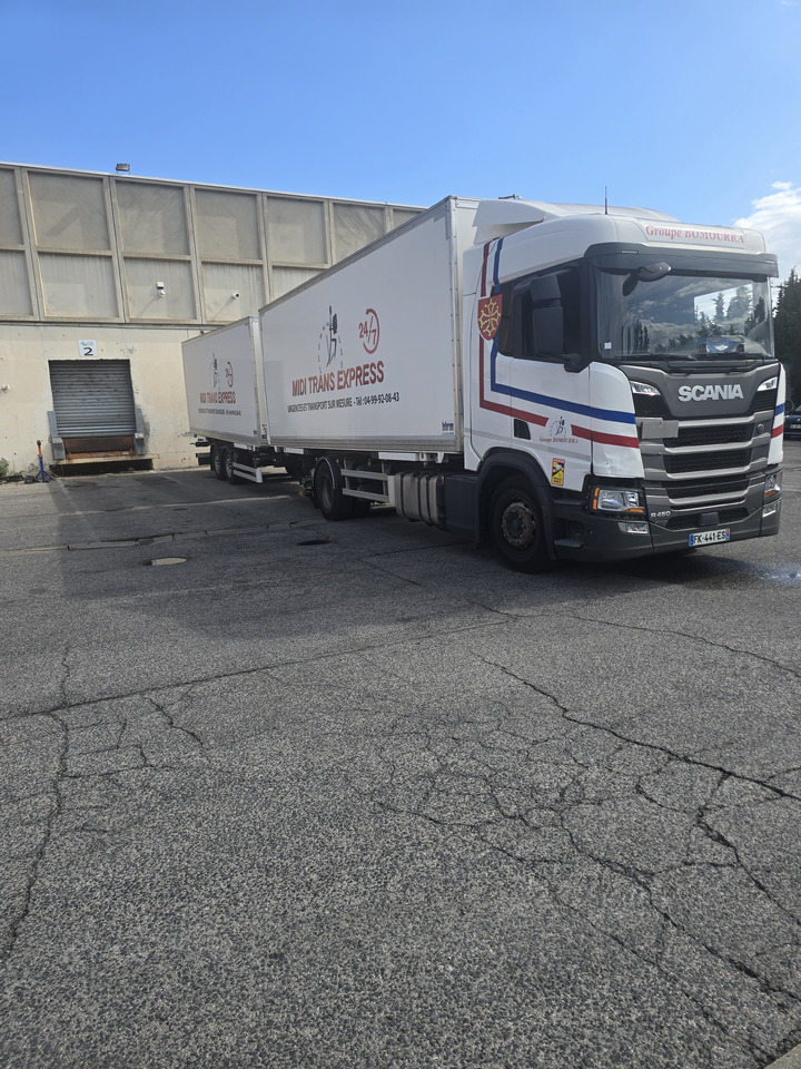 SCANIA R 450 - Контейнеровоз/ Сменна каросерия камион: снимка 2 SCANIA R 450 - Контейнеровоз/ Сменна каросерия камион: снимка 2
