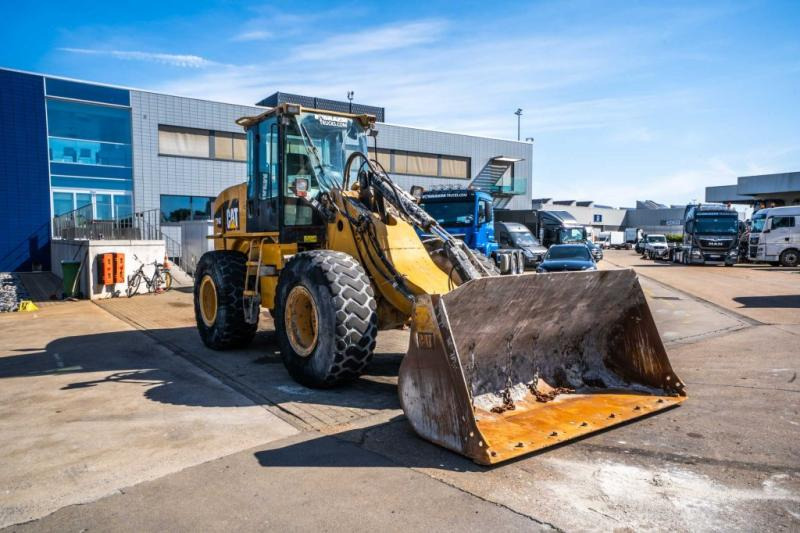 Caterpillar CAT 924G // GODET 3m3 - Колесен товарач: снимка 2 Caterpillar CAT 924G // GODET 3m3 - Колесен товарач: снимка 2