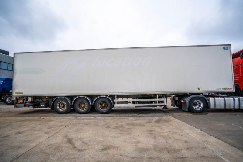 Chereau CARRIER 1950 MT+ DHOLLANDIA - Рефрижератор полуремарке: снимка 3 Chereau CARRIER 1950 MT+ DHOLLANDIA - Рефрижератор полуремарке: снимка 3