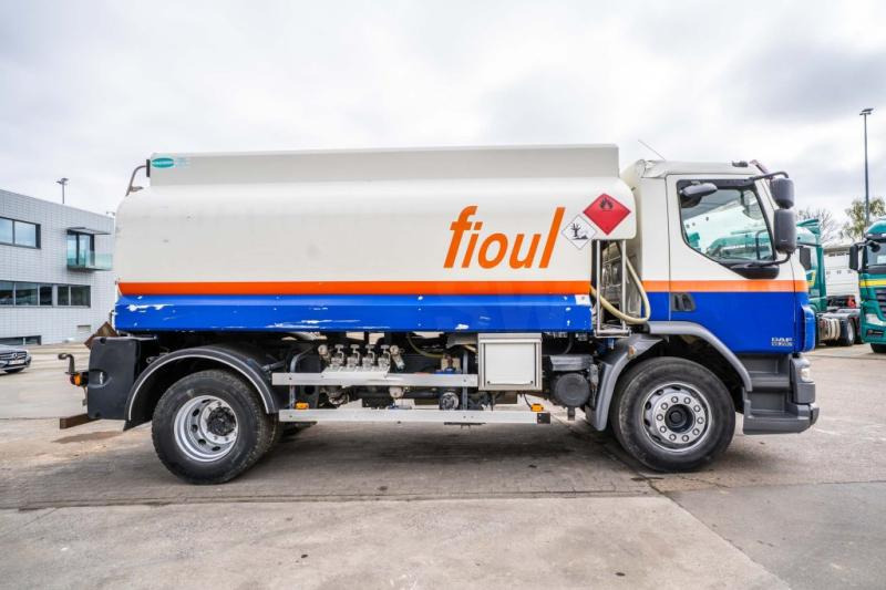 DAF LF55 280+ ALU 13000L/4 COMP. - Камион цистерна: снимка 3 DAF LF55 280+ ALU 13000L/4 COMP. - Камион цистерна: снимка 3