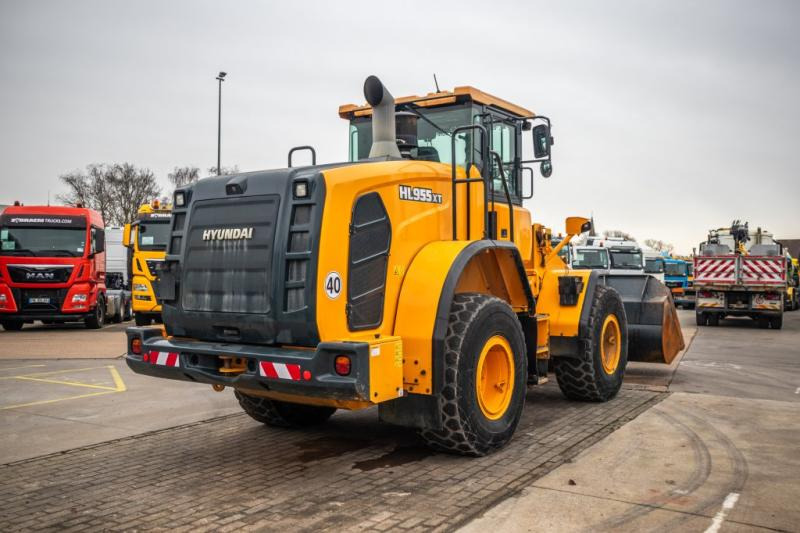 Hyundai HL955XT - Колесен товарач: снимка 3 Hyundai HL955XT - Колесен товарач: снимка 3