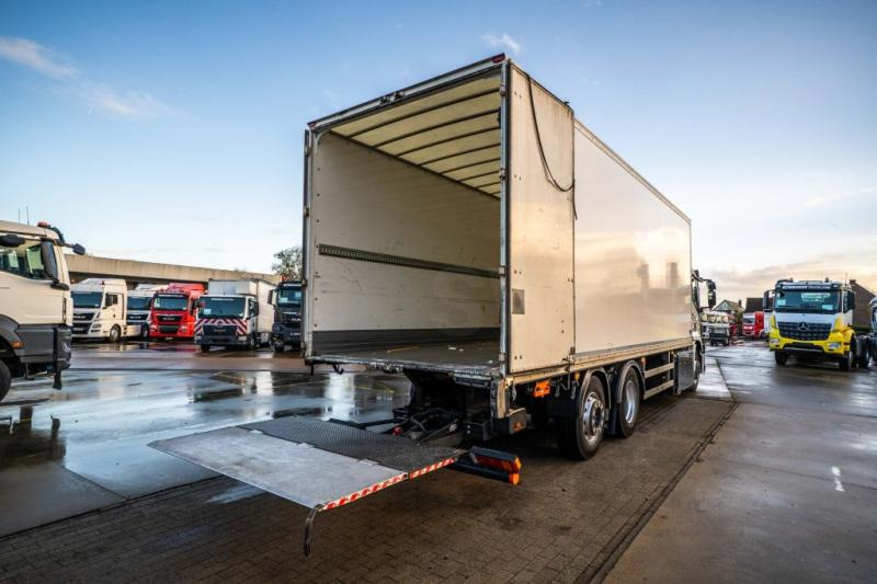 Iveco STRALIS 400 CNG // HAYON DHOLLANDIA - Камион фургон: снимка 5 Iveco STRALIS 400 CNG // HAYON DHOLLANDIA - Камион фургон: снимка 5