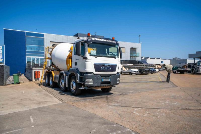 MAN TGS 32.360 BB+LIEBHERR+TAPIS THEAM TS 13m - Бетоновоз: снимка 2 MAN TGS 32.360 BB+LIEBHERR+TAPIS THEAM TS 13m - Бетоновоз: снимка 2