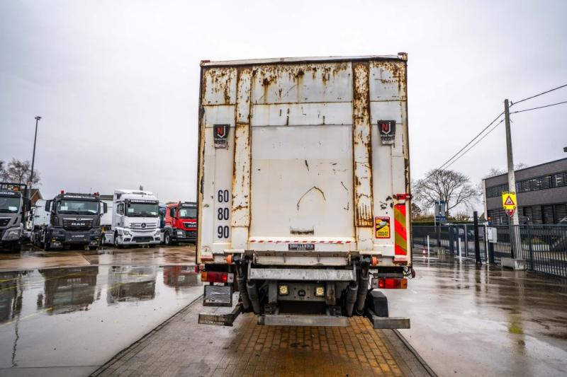 Mercedes ACTROS 1832-MP3+DHOLLANDIA 2.5T. - Камион фургон: снимка 4 Mercedes ACTROS 1832-MP3+DHOLLANDIA 2.5T. - Камион фургон: снимка 4