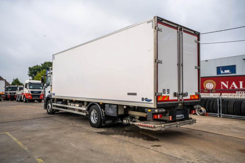 Рефрижератор камион Mercedes ANTOS 1833 +CARRIER SUPRA MULTI 1250Mt+DHOLLANDIA 2.5T: снимка 8