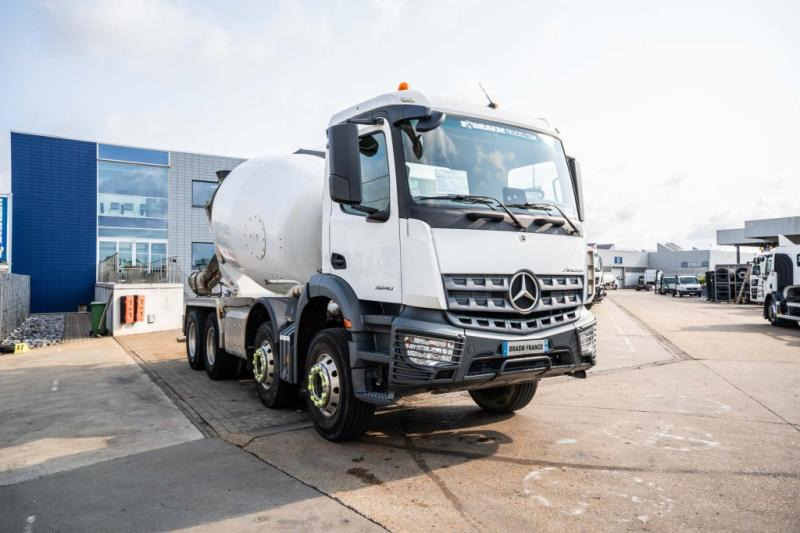 Mercedes AROCS 3240 BB+STETTER 9m3 - Бетоновоз: снимка 2 Mercedes AROCS 3240 BB+STETTER 9m3 - Бетоновоз: снимка 2