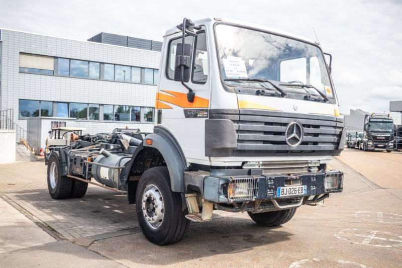Mercedes SK 2024 HN - Мултилифт с кука камион: снимка 2 Mercedes SK 2024 HN - Мултилифт с кука камион: снимка 2
