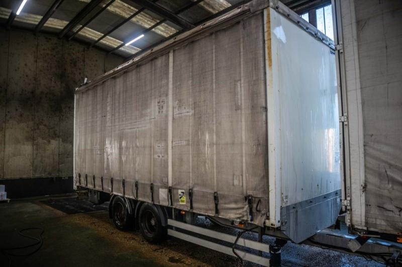 ROBUSTE-KAISER GRAND VOLUME+TOIT DECOUVRABLE - Брезентово ремарке: снимка 2 ROBUSTE-KAISER GRAND VOLUME+TOIT DECOUVRABLE - Брезентово ремарке: снимка 2