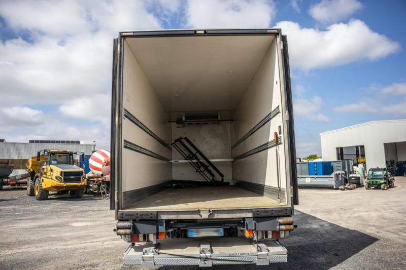 Chereau CHEREAU+CARRIER+DHOLLANDIA 2.5 T. - Ремарке: снимка 5 Chereau CHEREAU+CARRIER+DHOLLANDIA 2.5 T. - Ремарке: снимка 5