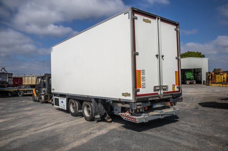 Chereau CHEREAU+CARRIER+DHOLLANDIA 2.5 T. - Ремарке: снимка 2 Chereau CHEREAU+CARRIER+DHOLLANDIA 2.5 T. - Ремарке: снимка 2