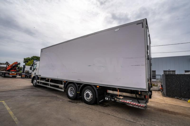 Renault D WIDE 380 DXI +CARRIER 1250 MT+DHOLLANDIA - Рефрижератор камион: снимка 5 Renault D WIDE 380 DXI +CARRIER 1250 MT+DHOLLANDIA - Рефрижератор камион: снимка 5