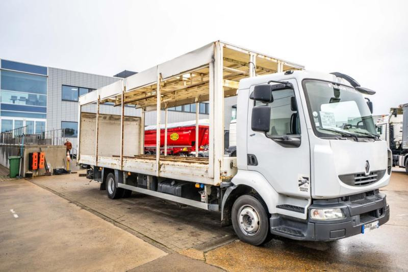 Renault MIDLUM 180 DXI (12 T) - Камион с брезент: снимка 2 Renault MIDLUM 180 DXI (12 T) - Камион с брезент: снимка 2