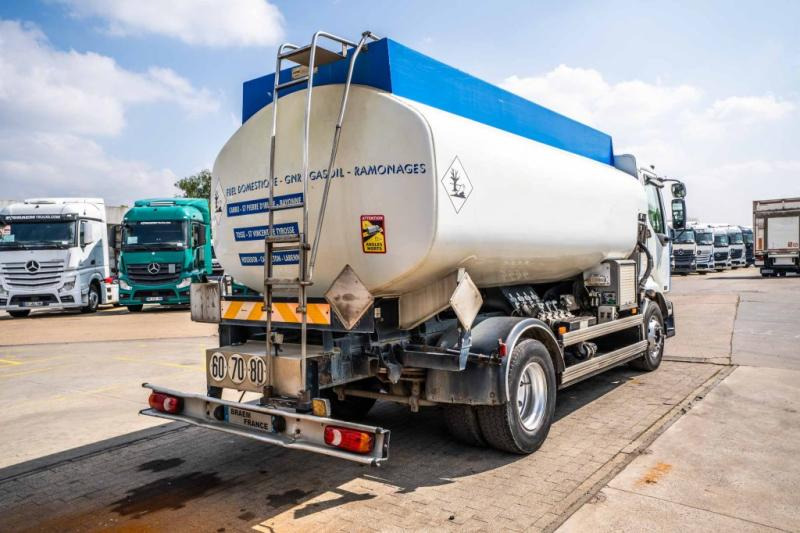 Renault MIDLUM 220 DCI + ALU 11 500L/4 COMP - Камион цистерна: снимка 5 Renault MIDLUM 220 DCI + ALU 11 500L/4 COMP - Камион цистерна: снимка 5