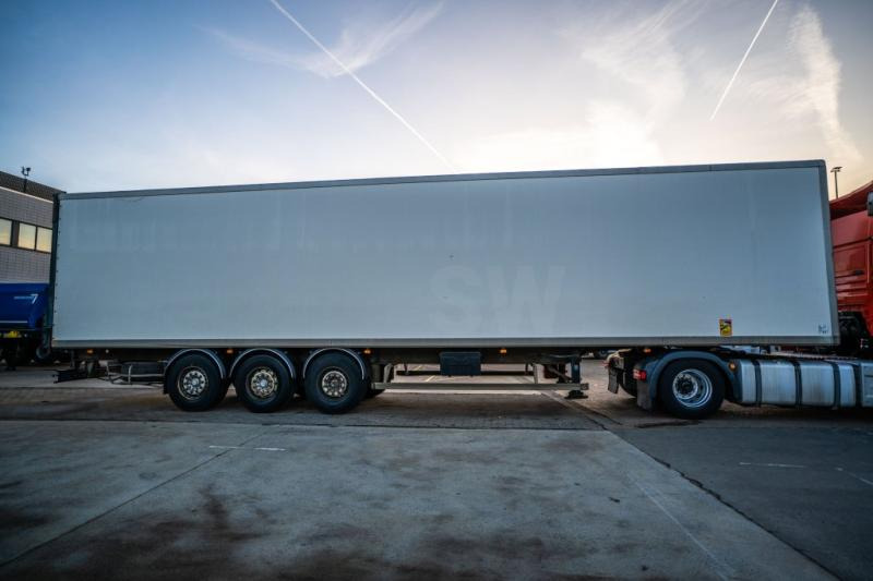 Samro S338D HPF+ PORTE FIT - Затворена каросерия полуремарке: снимка 3 Samro S338D HPF+ PORTE FIT - Затворена каросерия полуремарке: снимка 3