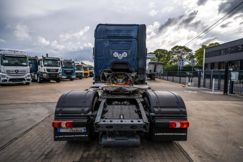 Mercedes ACTROS 1843 LS + HYDRAULIQUE - Влекач: снимка 4 Mercedes ACTROS 1843 LS + HYDRAULIQUE - Влекач: снимка 4