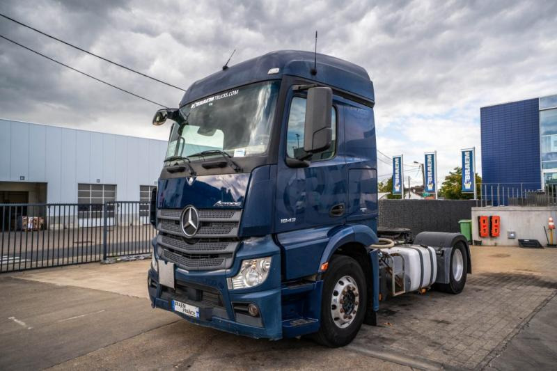Mercedes ACTROS 1843 LS + HYDRAULIQUE - Влекач: снимка 1 Mercedes ACTROS 1843 LS + HYDRAULIQUE - Влекач: снимка 1