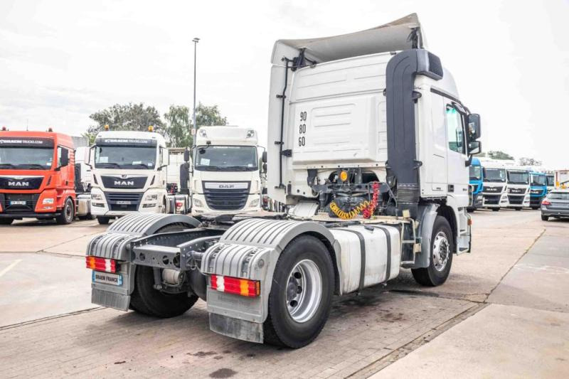 Mercedes ACTROS 1844 LS-MP3+E5+VOITH - Влекач: снимка 3 Mercedes ACTROS 1844 LS-MP3+E5+VOITH - Влекач: снимка 3