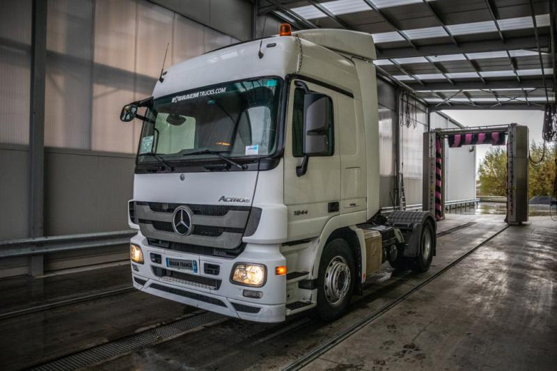 Влекач Mercedes ACTROS 1844 LS-MP3+VOITH: снимка 1