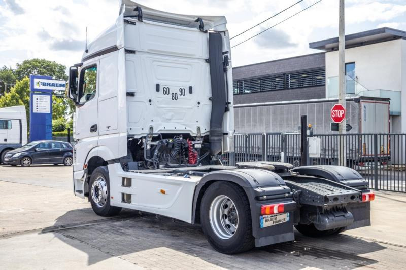 Mercedes ACTROS 1845 LS - Влекач: снимка 4 Mercedes ACTROS 1845 LS - Влекач: снимка 4