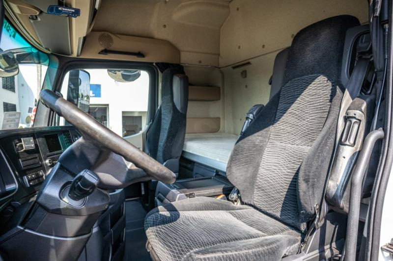 Влекач Mercedes ACTROS 1845 LS: снимка 9 Влекач Mercedes ACTROS 1845 LS: снимка 9