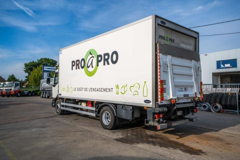 Volvo FL 240(16t)+CARRIER SUPRA 750+DHOLLANDIA 2T. - Рефрижератор камион: снимка 5 Volvo FL 240(16t)+CARRIER SUPRA 750+DHOLLANDIA 2T. - Рефрижератор камион: снимка 5
