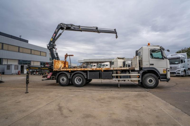 Volvo FM 410 DXI -6X2+HIAB 24 T/m/2x - Бордови камион, Камион с кран: снимка 3 Volvo FM 410 DXI -6X2+HIAB 24 T/m/2x - Бордови камион, Камион с кран: снимка 3