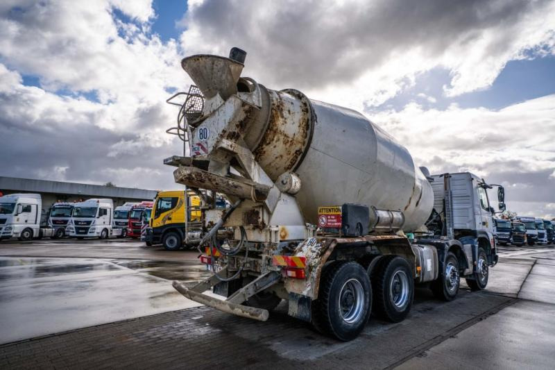 Volvo FMX 410 BB+LIEBHERR 9m3 - Бетоновоз: снимка 4 Volvo FMX 410 BB+LIEBHERR 9m3 - Бетоновоз: снимка 4