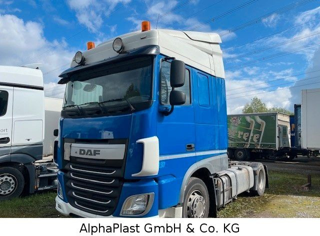DAF XF 440 FT Kipphydraulik DAF XF 440 FT Kipphydraulik - Влекач: снимка 2 DAF XF 440 FT Kipphydraulik DAF XF 440 FT Kipphydraulik - Влекач: снимка 2