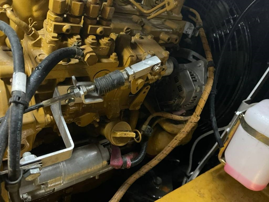 CAT 308 E 2 CR - Верижен багер: снимка 4 CAT 308 E 2 CR - Верижен багер: снимка 4