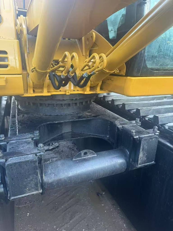 CAT 320 C - Верижен багер: снимка 1 CAT 320 C - Верижен багер: снимка 1