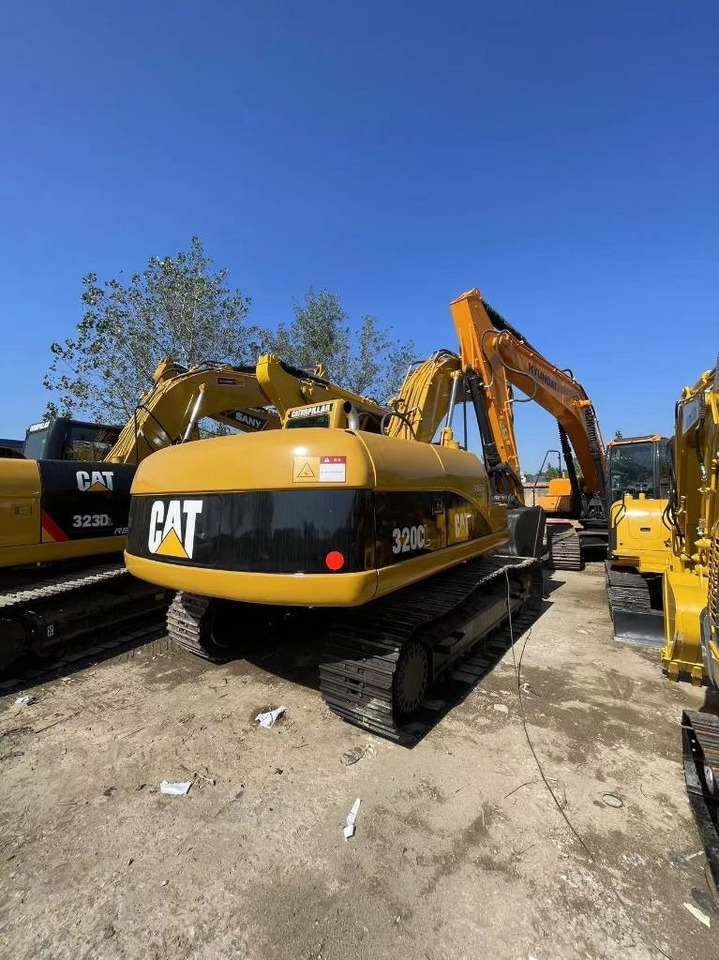 CAT 320 GC - Верижен багер: снимка 1 CAT 320 GC - Верижен багер: снимка 1